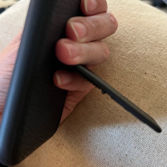 Handl NYC Black Pebbled Leather iPhone XS Max Phone Case, Stand, Handle - Picture 2 of 2